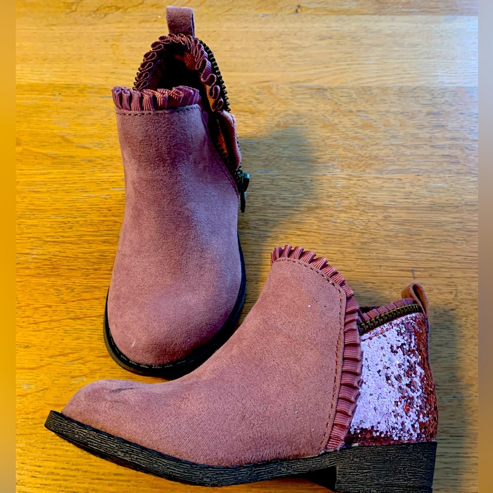 Dr. Scholl’s pink toddler Boots